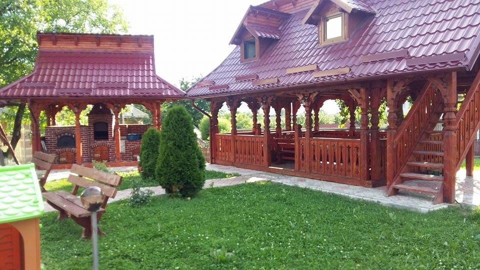 Pensiunea Casa Popan Сигіт Екстер'єр фото