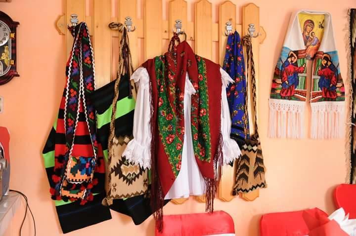 Pensiunea Casa Popan Сигіт Екстер'єр фото