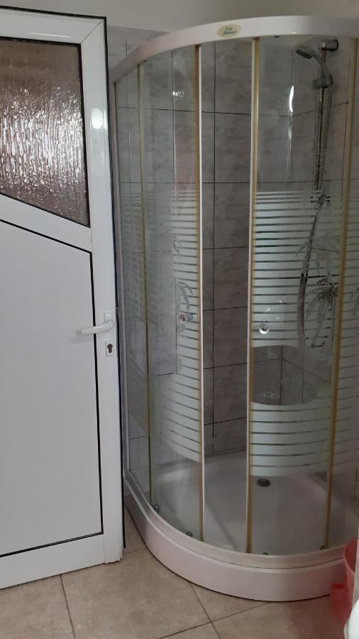 Pensiunea Casa Popan Сигіт Екстер'єр фото